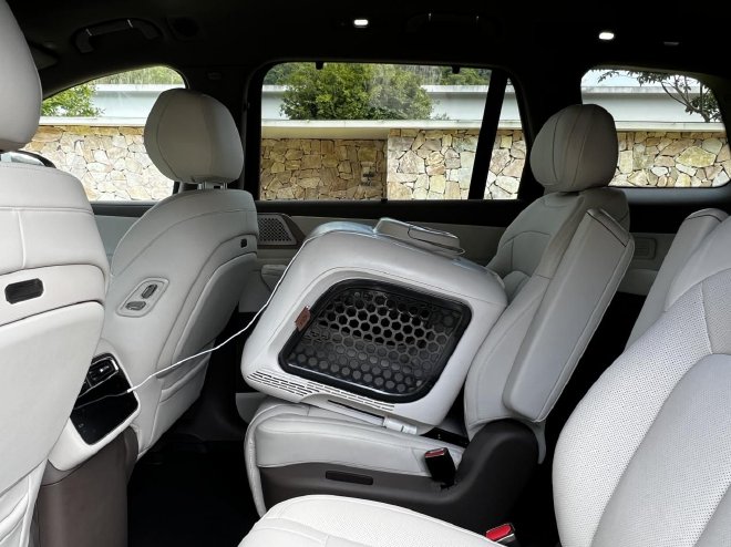 大六座安全豪华SUV 腾势N8L北京站上市