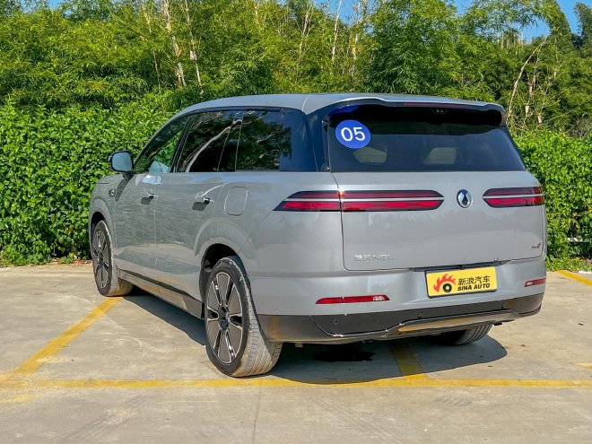 大六座安全豪华SUV 腾势N8L北京站上市