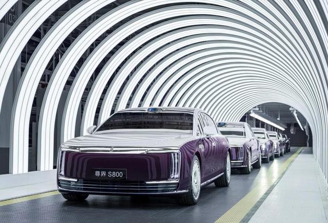 95万成交价、4个月15000台订单:江淮这台尊界S800凭什么让百万豪车市场格局生变?老司机实话告诉你门道在哪-有驾