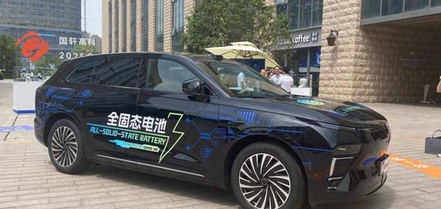 和孙颖莎搭在一起电车一年电费1000元油车一年油费一万五年换新电车更省钱更加环保和实用-有驾