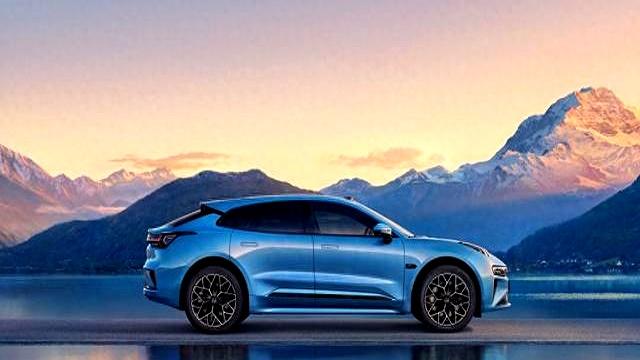 嫌命太硬?车主后备箱加75度电池,续航破千,还说家人无异议-有驾