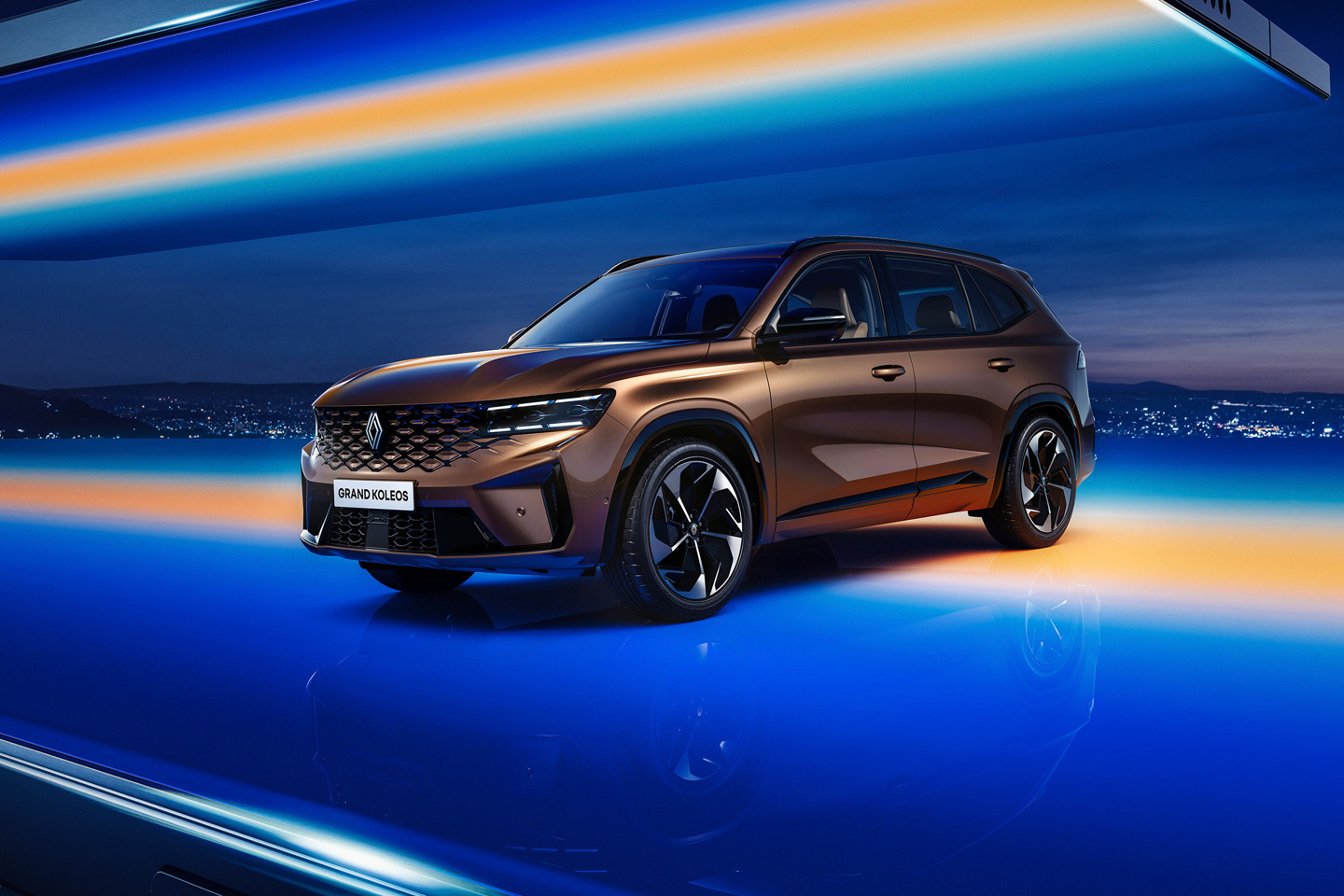 此前已登陆韩国的雷诺“大科雷傲”，与吉利星越 L 同平台