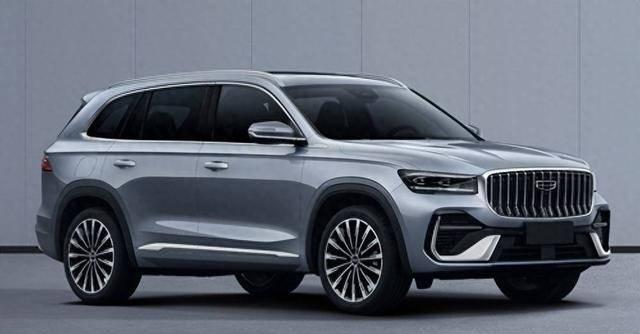 瑞虎8轴距2825mm打造宽适五座,后排与后备箱空间表现突出-有驾