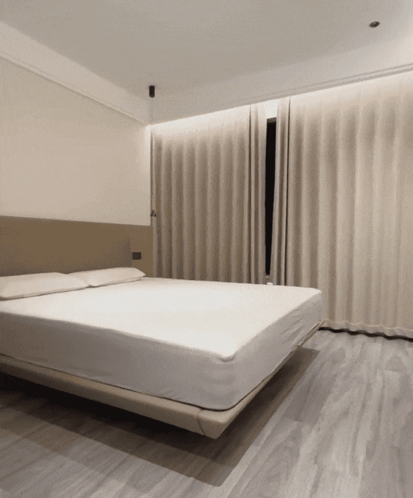 _卧室怎么住_卧室日常