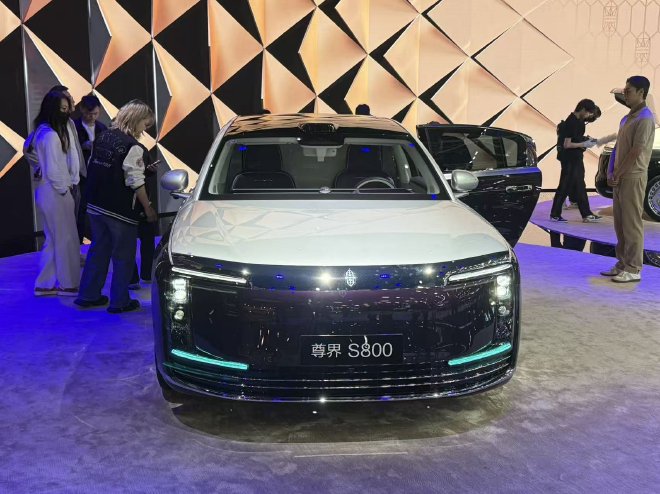 2025广州车展：鸿蒙智行五界齐发