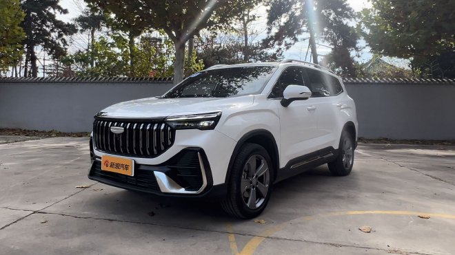 上市限时价8.99-11.99万元 吉利第三代豪越L正式上市