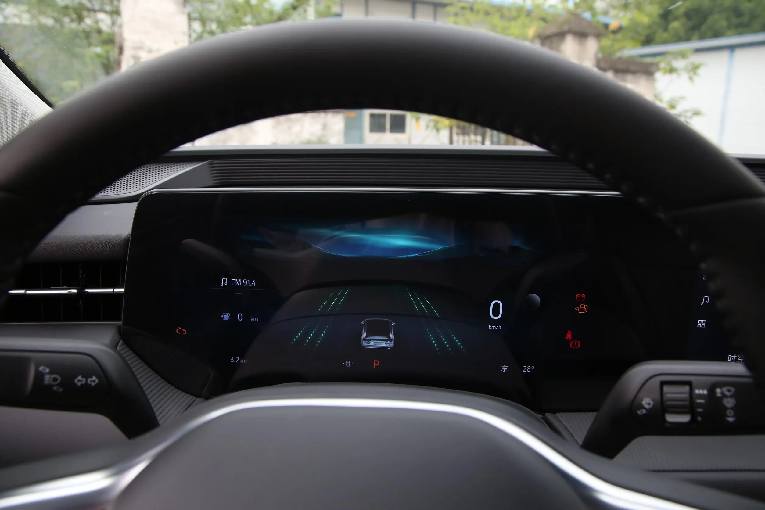 天津那迈腾子椅子_福特金牛座对比迈腾_