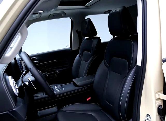 坦克300 Hi4-T升级了，宁德电芯加入，价格不变性能更强-有驾