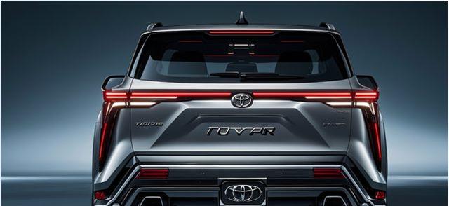 世界无敌神车，2025款全新丰田汉兰达震撼登场！这车一出手，牛-有驾