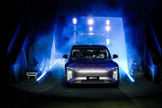 东风风行25年：以柳汽为根基，构建“商乘并举、油电双驱”产品矩阵-有驾