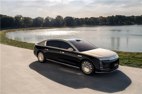 200天下线破万台！余承东：尊界S800能取得成功 主要是因为“尊界效应”__200天下线破万台！余承东：尊界S800能取得成功 主要是因为“尊界效应”